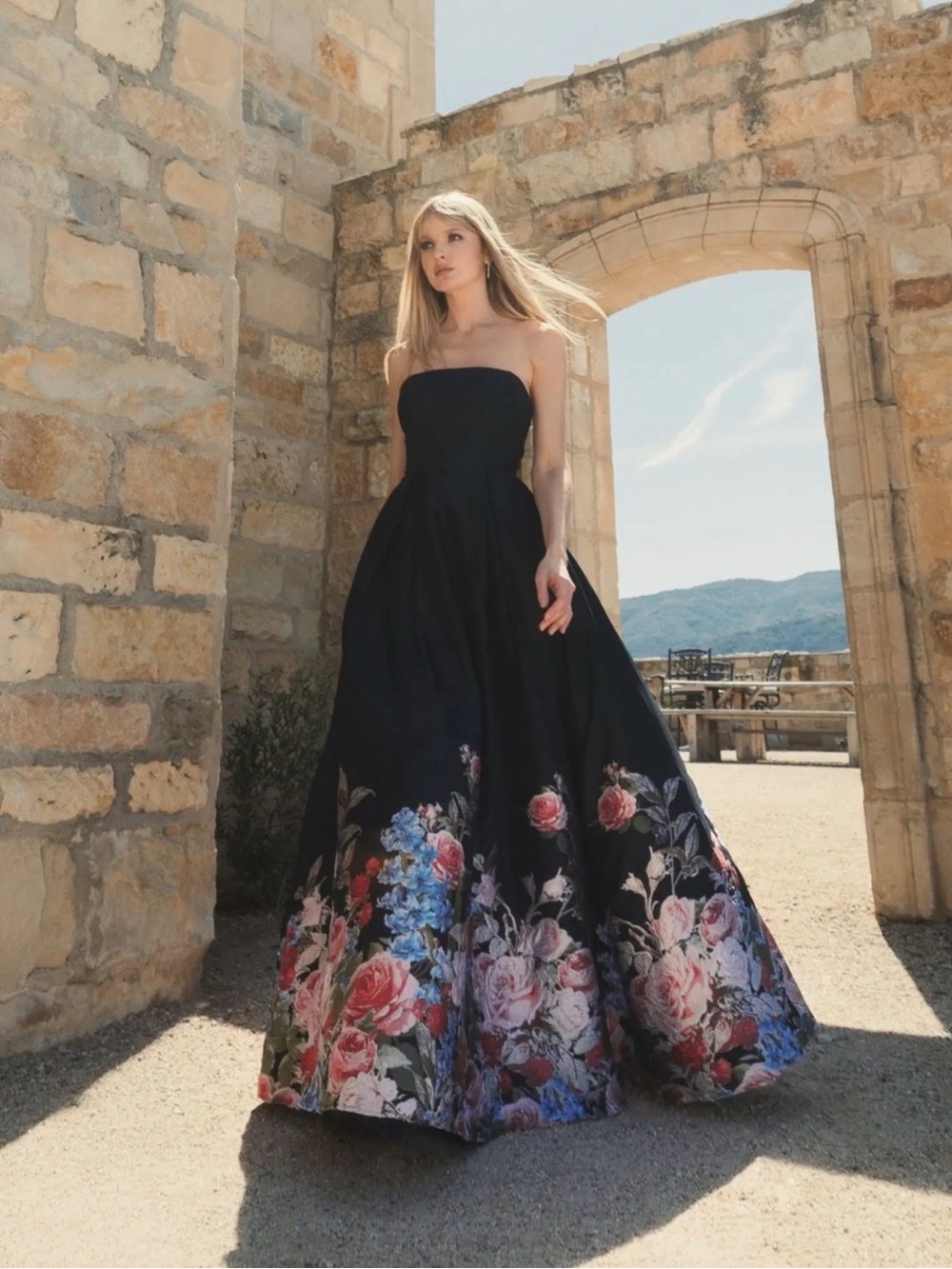 Mac Duggal 11970 Strapless Floral Brocade Ballgown - Black - 12 - New with tags